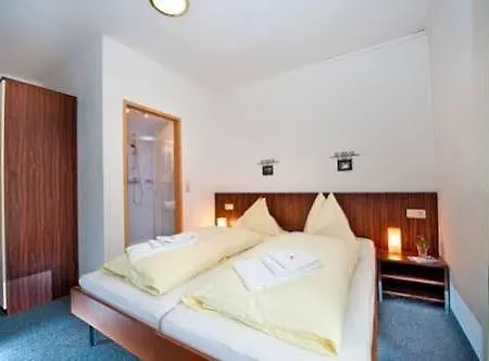 酒店 Park Gastein Gratis Getraenke Und Parkplatz